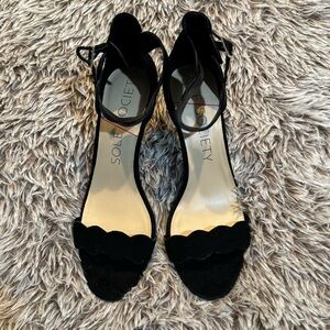 Sole Society sz 8B leather upper Black stiletto Heels